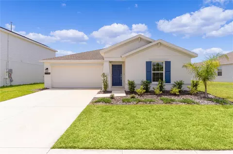 33599 Sky Blossom Cir, Leesburg, FL 34788