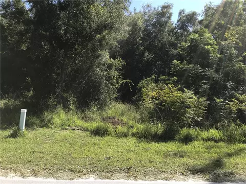 NW 2nd, Webster, FL 33597