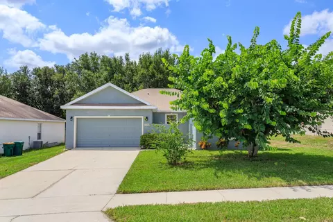 424 E Idlewild Ave, Eustis, FL 32726