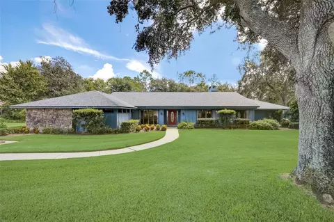 33816 Spring Dr, Leesburg, FL 34788