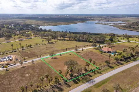 7419 Jasmine St, Groveland, FL 34736