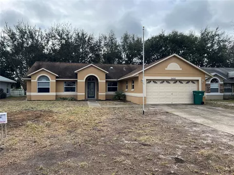 2490 W Moonlight Ln, Eustis, FL 32726 photo 1