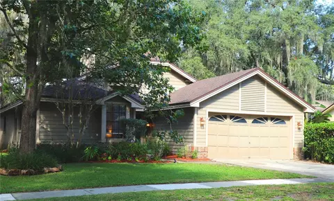 1052 Piedmont Oaks Dr, Apopka, FL 32703