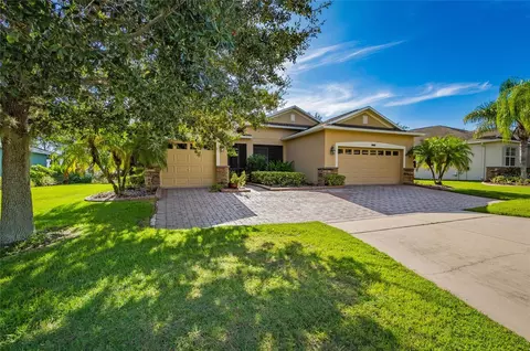 3751 Sanibel St, Clermont, FL 34711