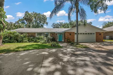 1420 Beverly Point Rd, Leesburg, FL 34748
