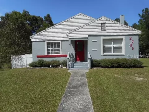 2235 Lake Griffin Rd, Lady Lake, FL 32159