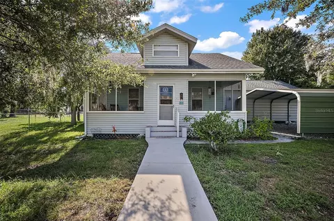 123 N Ingraham Ave, Tavares, FL 32778