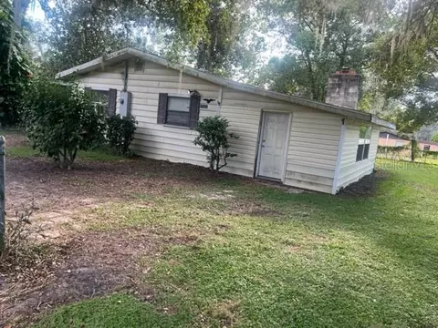 27421 Lemon Ave, Okahumpka, FL 34762