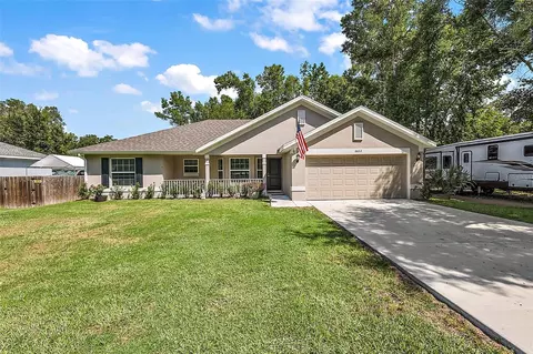8433 SE 157th St, Summerfield, FL 34491