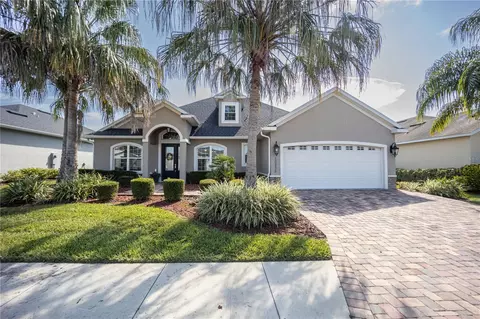 10335 Addison Shore Way, Oxford, FL 34484