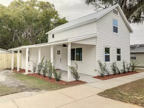 128 N Hawley St, Eustis, FL 32726