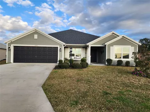 11289 Berning Ter, Oxford, FL 34484