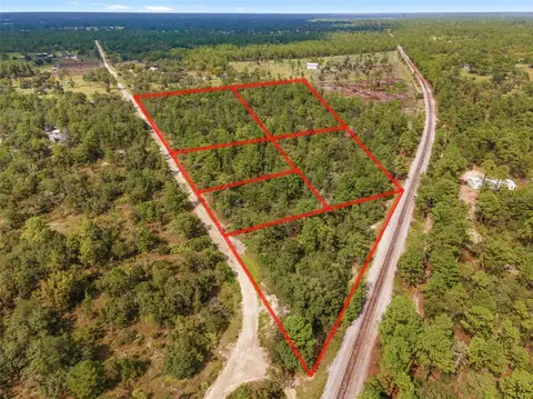 9263 N Singapore Ave, Dunnellon, FL 34433