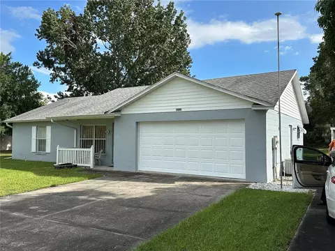 11428 Ocklawaha Dr, Leesburg, FL 34788