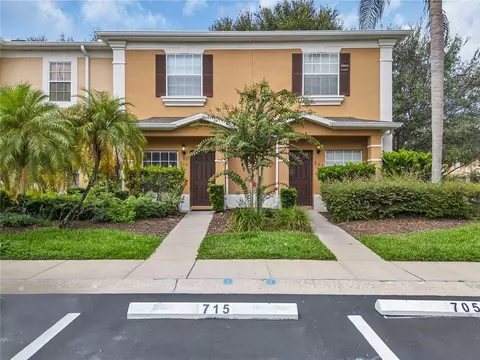 715 Chelsea Dr, Davenport, FL 33897