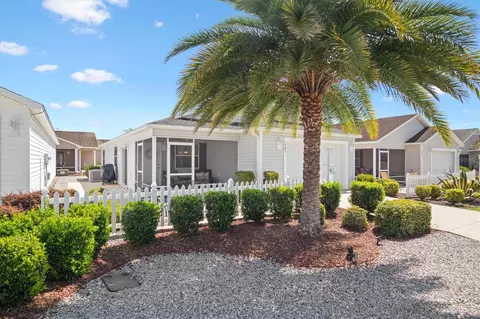1781 Apalachee Ave, The Villages, FL 32162