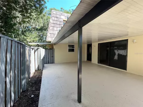 2906 Ash Dr, Leesburg, FL 34748