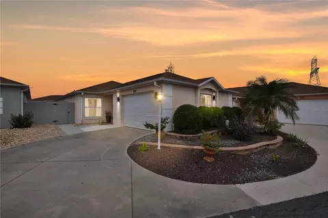 1809 Marquez Loop, Lady Lake, FL 32159