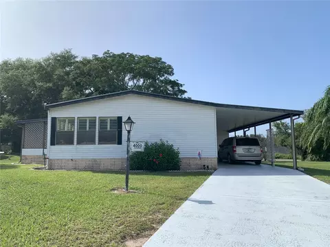 4000 Citrus Cir, Fruitland Park, FL 34731