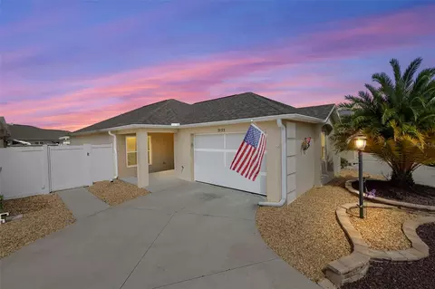9195 SE 167th Ford St, The Villages, FL 32162