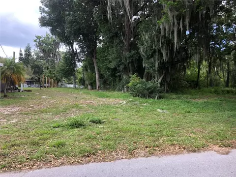 Helena Court, Leesburg, FL 34788