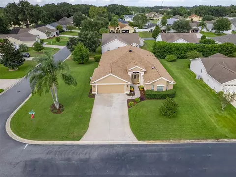 5036 NE 121st Ave, Oxford, FL 34484