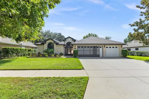 4905 Abaco Dr, Tavares, FL 32778