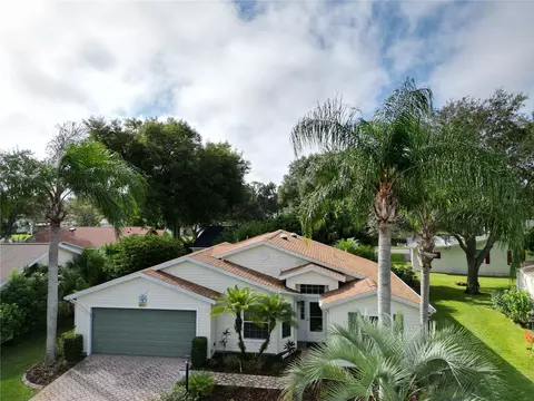 5074 El Destino Dr, Leesburg, FL 34748