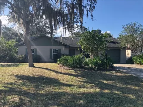 11138 Fountain Lake Blvd, Leesburg, FL 34788