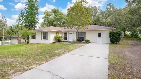 101 Abrams Rd, Eustis, FL 32726