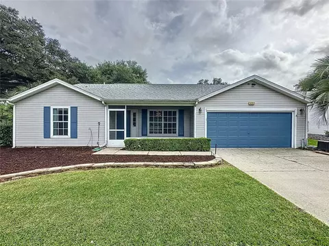 4352 Leafway Cir, Leesburg, FL 34748