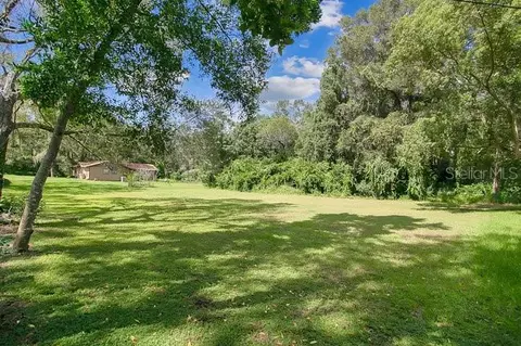 000 Central Ave, Sorrento, FL 32776