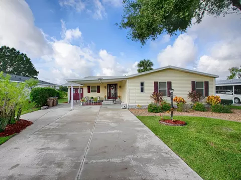 24911 Pine Hl, Leesburg, FL 34748