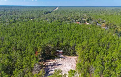 6 Th St, Altoona, FL 32702