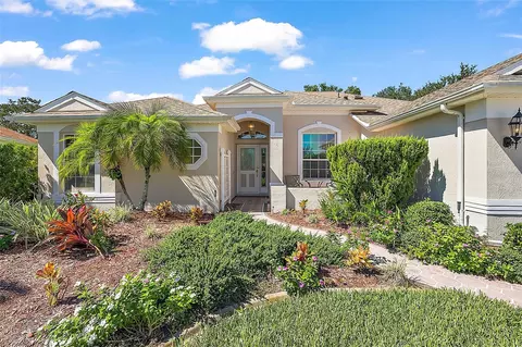 26945 Honeymoon Ave, Leesburg, FL 34748