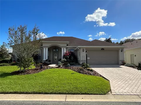 5652 Huntington St, Leesburg, FL 34748