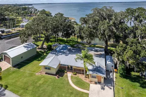 7830 Live Oak Ln, Leesburg, FL 34788