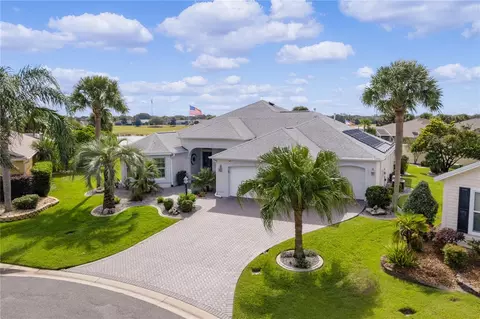 1462 Golden Ridge Dr, The Villages, FL 32162