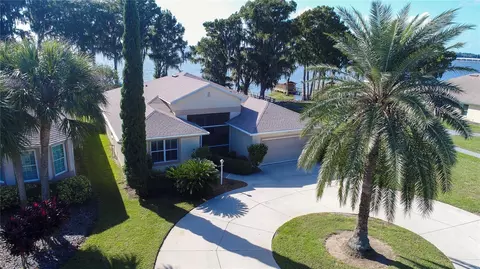 5529 Bounty Cir, Tavares, FL 32778