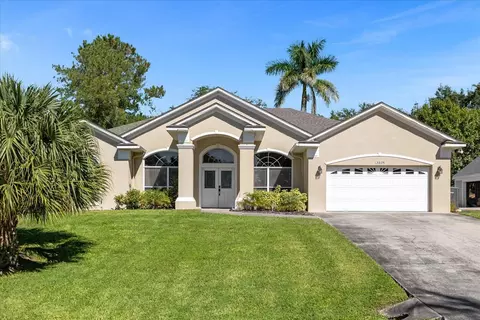 13825 Vista Del Lago Blvd, Clermont, FL 34711