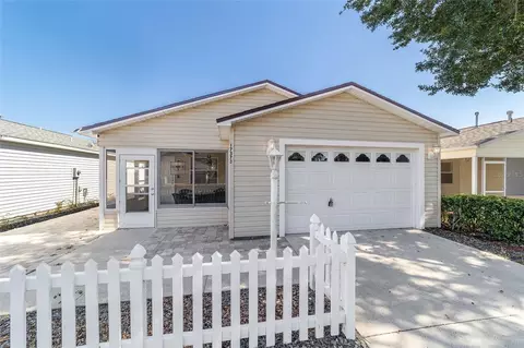 17373 SE 77th Sycamore Ave, The Villages, FL 32162