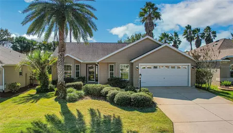 930 Misty Ct, The Villages, FL 32162
