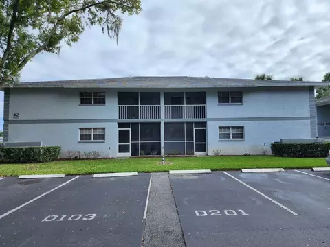462 Fairways Cir #D104, Ocala, FL 34472