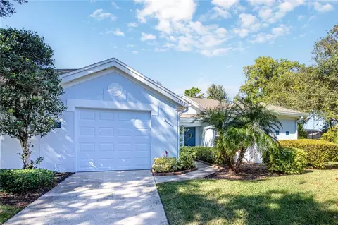 1723 Country Club Blvd, Mount Dora, FL 32757