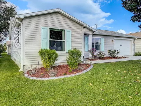 17085 SE 96th Chapelwood Cir, The Villages, FL 32162