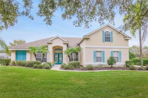 1045 Juliette Blvd, Mount Dora, FL 32757