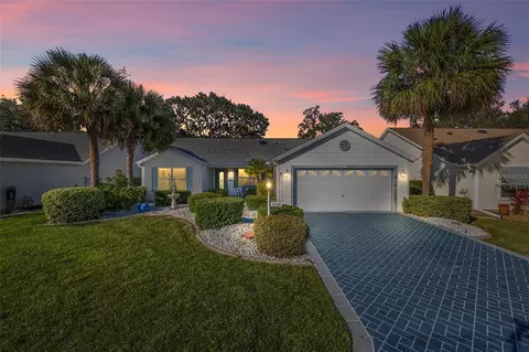 1338 Camero Dr, The Villages, FL 32159