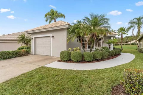 9010 Heathland Ct, Mount Dora, FL 32757