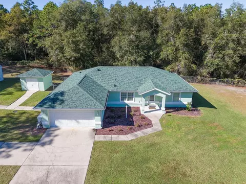 12662 SE 115th Ave, Ocklawaha, FL 32179
