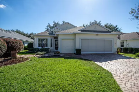 5668 Gulf Stream St, Tavares, FL 32778